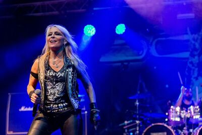 Doro @ Olensfest 2016, picture 1, photographed by Edwin Houdevelt - FrontView Magazine