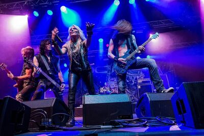 Doro @ Olensfest 2016, picture 28, photographed by Edwin Houdevelt - FrontView Magazine