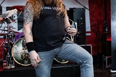 Leave Scars @ Olensfest 2016, picture 4, photographed by Edwin Houdevelt - FrontView Magazine