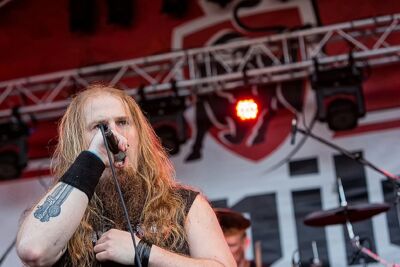 Leave Scars @ Olensfest 2016, picture 7, photographed by Edwin Houdevelt - FrontView Magazine