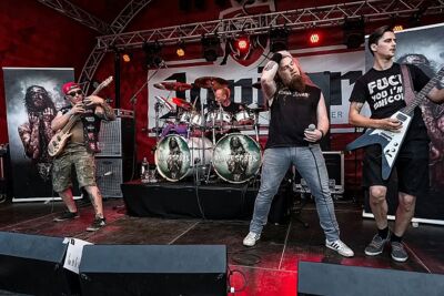 Leave Scars @ Olensfest 2016, picture 13, photographed by Edwin Houdevelt - FrontView Magazine