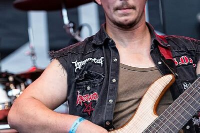 Leave Scars @ Olensfest 2016, picture 19, photographed by Edwin Houdevelt - FrontView Magazine