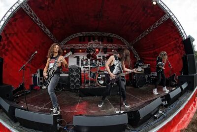 Schizophrenia @ Olensfest 2016, picture 7, photographed by Edwin Houdevelt - FrontView Magazine