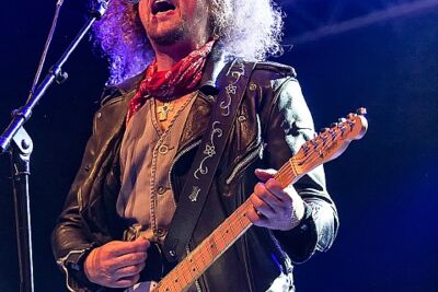 Luke Gasser @ Olensfest 2016, picture 5, photographed by Edwin Houdevelt - FrontView Magazine