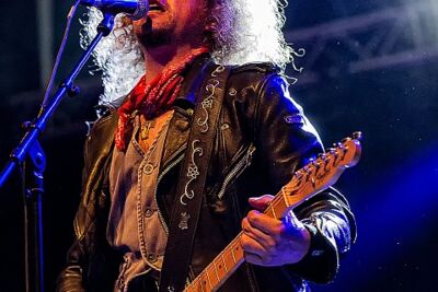 Luke Gasser @ Olensfest 2016, picture 7, photographed by Edwin Houdevelt - FrontView Magazine