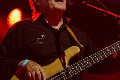 MUD @ Olensfest 2016, picture 22, photographed by Edwin Houdevelt - FrontView Magazine
