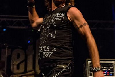 Nazareth @ Olensfest 2016, picture 22, photographed by Edwin Houdevelt - FrontView Magazine