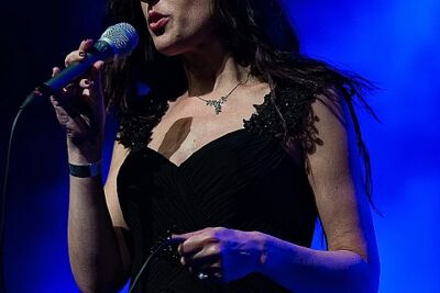 Kingfisher Sky @ Femme 2016, picture 4, photographed by Edwin Houdevelt - FrontView Magazine