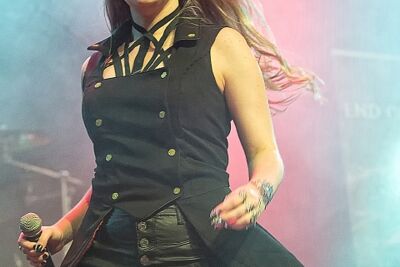 End Of The Dream @ Femme 2016, foto 6, foto's door Edwin Houdevelt - FrontView Magazine