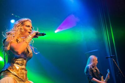 Kobra & The Lotus @ Femme 2016, picture 12, photographed by Edwin Houdevelt - FrontView Magazine
