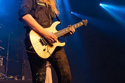 Kobra & The Lotus @ Femme 2016, picture 24, photographed by Edwin Houdevelt - FrontView Magazine