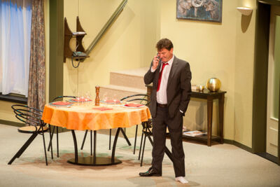 Première Ik werk met mijn ellebogen! @ echt Antwaarps teater, picture 24, photographed by Goele Bormans - FrontView Magazine