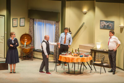 Première Ik werk met mijn ellebogen! @ echt Antwaarps teater, picture 58, photographed by Goele Bormans - FrontView Magazine