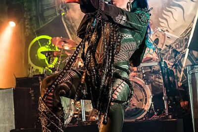 Arch Enemy @ Femme 2016, foto 6, foto's door FrontView Magazine