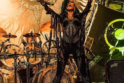 Arch Enemy @ Femme 2016, foto 15, foto's door FrontView Magazine