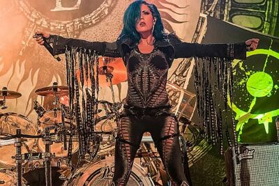 Arch Enemy @ Femme 2016, foto 17, foto's door FrontView Magazine