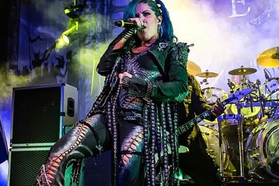 Arch Enemy @ Femme 2016, foto 27, foto's door FrontView Magazine