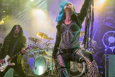 Arch Enemy @ Femme 2016, foto 32, foto's door FrontView Magazine