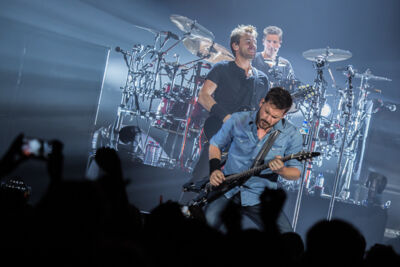 Nickelback @ Lotto Arena, picture 4, photographed by Dorien Goetschalckx - FrontView Magazine