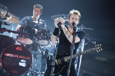 Nickelback @ Lotto Arena, picture 11, photographed by Dorien Goetschalckx - FrontView Magazine