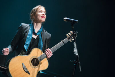 Suzanne Vega @ De Roma, picture 10, photographed by Dorien Goetschalckx - FrontView Magazine