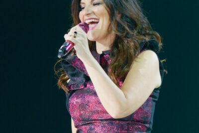 Laura Pausini @ Vorst Nationaal, picture 8, photographed by Bart Baevegems - FrontView Magazine