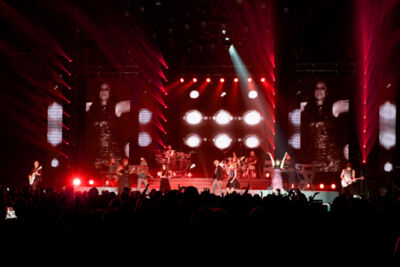 Laura Pausini @ Vorst Nationaal, picture 16, photographed by Bart Baevegems - FrontView Magazine