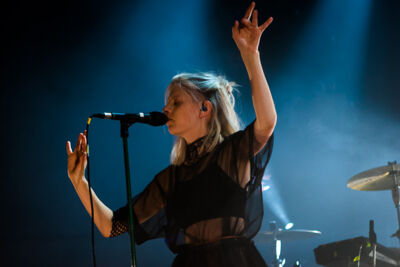 Aurora Le Botanique Brussels, picture 9, photographed by Kris Saelen - FrontView Magazine