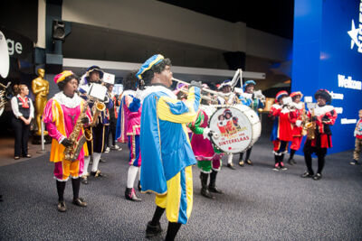 Première Sinterklaas en het mysterie op de stoomboot @ Kinepolis Antwerpen, picture 2, photographed by Goele Bormans - FrontView Magazine