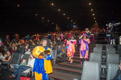 Première Sinterklaas en het mysterie op de stoomboot @ Kinepolis Antwerpen, picture 22, photographed by Goele Bormans - FrontView Magazine