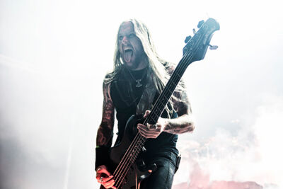 Amon Amarth @ Vorst Nationaal, picture 4, photographed by Jef Peeters - FrontView Magazine