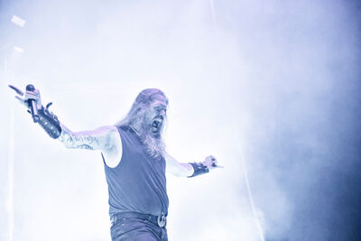 Amon Amarth @ Vorst Nationaal, picture 16, photographed by Jef Peeters - FrontView Magazine