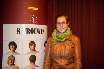 Première 8 vrouwen EWT Theater, foto 2, foto's door Goele Bormans - FrontView Magazine