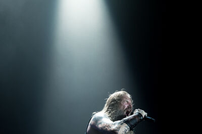 Amon Amarth @ 013, picture 7, photographed by Dorien Goetschalckx - FrontView Magazine