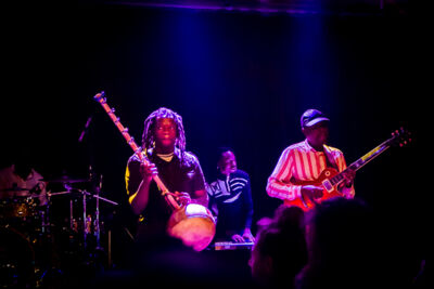 Salif Keita @ De Casino, picture 9, photographed by Davy De Blieck - FrontView Magazine