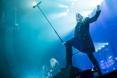 Saxon @ 013, picture 7, photographed by Dorien Goetschalckx - FrontView Magazine