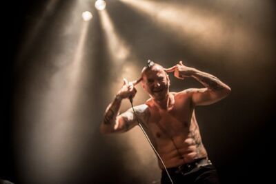 Discharge @ Breaking Barriers Depot Leuven, picture 21, photographed by Luc Luyten - FrontView Magazine
