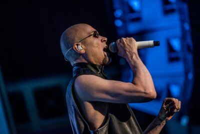 The Human League @ De Roma, picture 17, photographed by Luc Luyten - FrontView Magazine