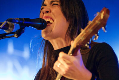 Trixie Whitley, Radio 1 Sessies @ Trix, picture 13, photographed by Bart Baevegems - FrontView Magazine