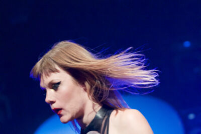 Trixie Whitley, Radio 1 Sessies @ Trix, picture 17, photographed by Bart Baevegems - FrontView Magazine