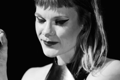 Trixie Whitley, Radio 1 Sessies @ Trix, picture 18, photographed by Bart Baevegems - FrontView Magazine
