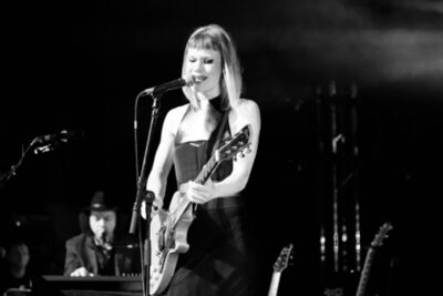 Trixie Whitley, Radio 1 Sessies @ Trix, picture 34, photographed by Bart Baevegems - FrontView Magazine