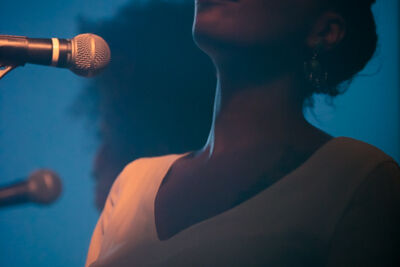 Her @ Inrocks Festival, picture 8, photographed by FrontView Magazine