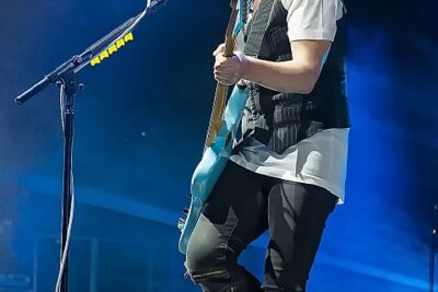 Placebo @ Sportpaleis 2016, picture 12, photographed by Edwin Houdevelt - FrontView Magazine