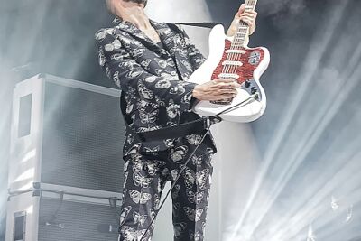 Placebo @ Sportpaleis 2016, picture 25, photographed by Edwin Houdevelt - FrontView Magazine
