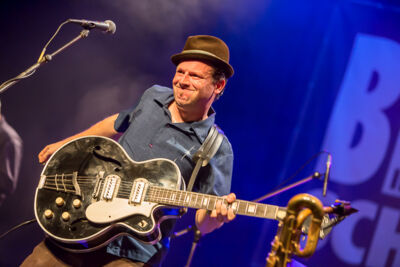 Shakedown Tim & The Rhythm Revue @ Blues In Schoten, picture 28, photographed by Marc Verdonck - FrontView Magazine