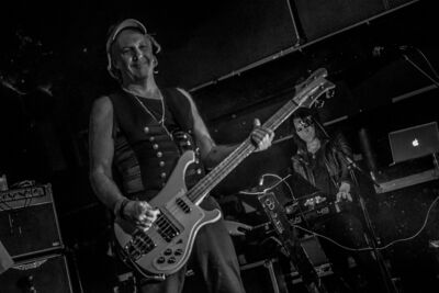 Killing Joke @ Muziekodroom, picture 29, photographed by Luc Luyten - FrontView Magazine