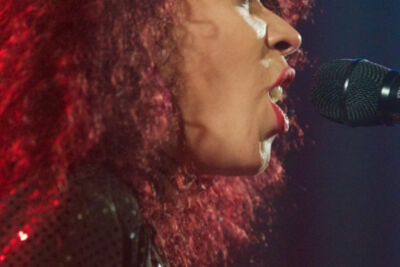 Flavia Coelho @ AB Club, picture 2, photographed by Bart Baevegems - FrontView Magazine