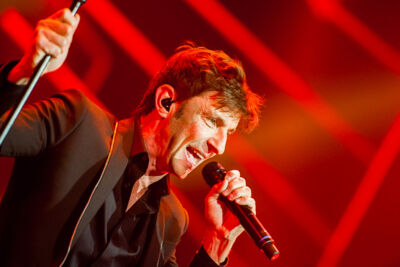 Clouseau danst @ Sportpaleis, picture 7, photographed by Dimitri Vanlommel - FrontView Magazine