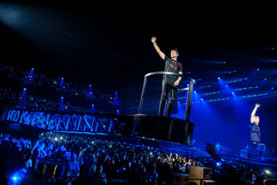 Clouseau danst @ Sportpaleis, picture 54, photographed by Dimitri Vanlommel - FrontView Magazine